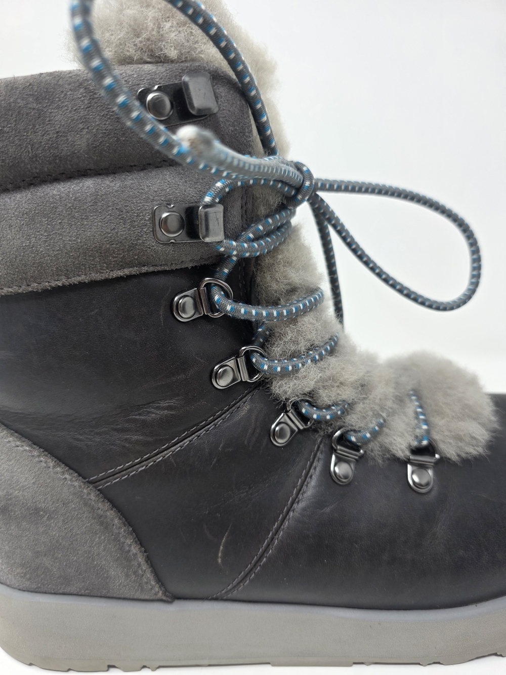 UGG Viki Waterproof Boots Gray Womens 8.5 - Picture 11 of 15